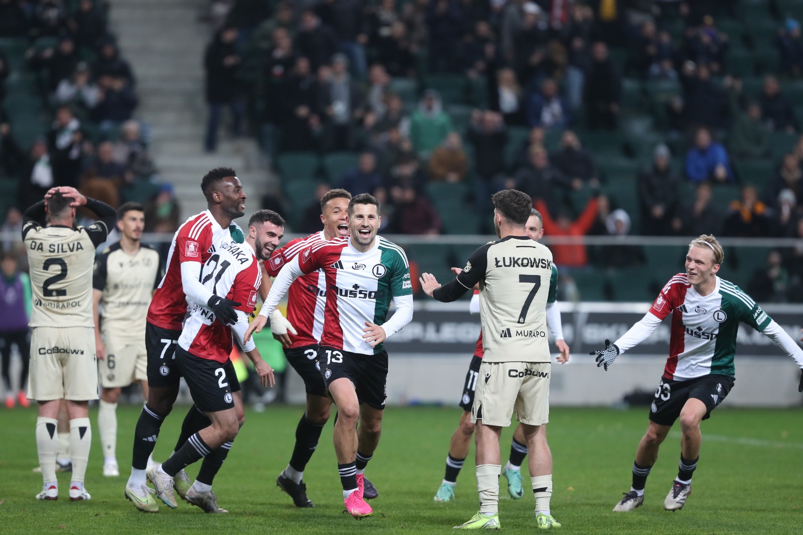 Najlepszym piłkarzem Legii w meczu z Widzewem był?